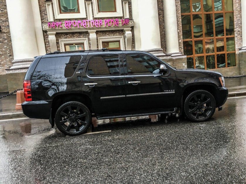 Машина Гуфа Тахо