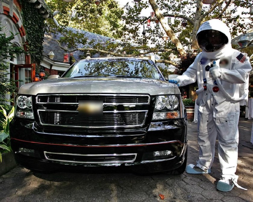 Машина Гуфа Тахо