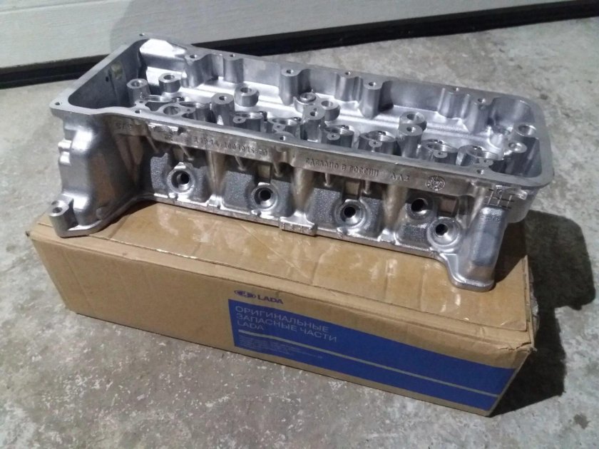 Головка блока Нива 21213