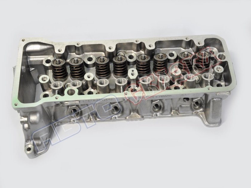 Головка блока цилиндров ВАЗ 2123