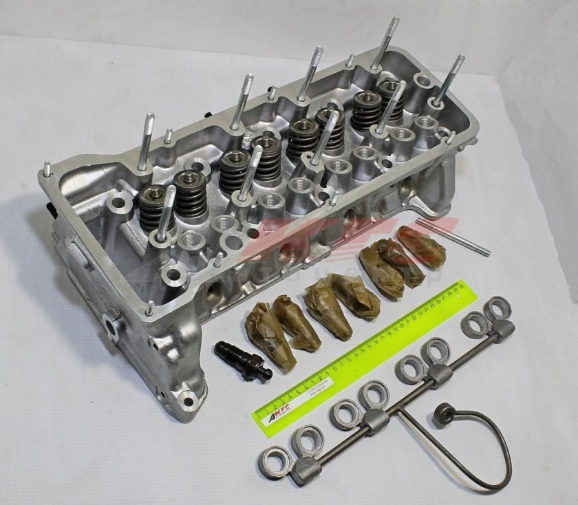 Головка блока цилиндров ВАЗ 21214