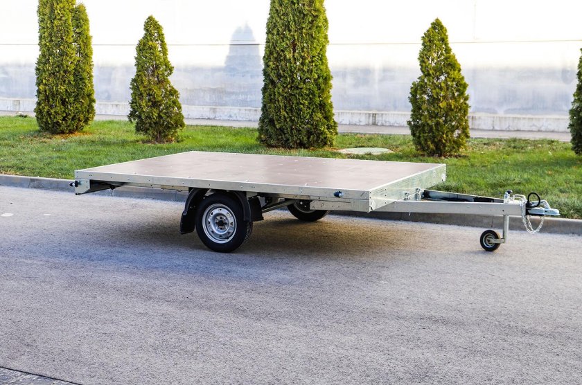 Прицеп платформа