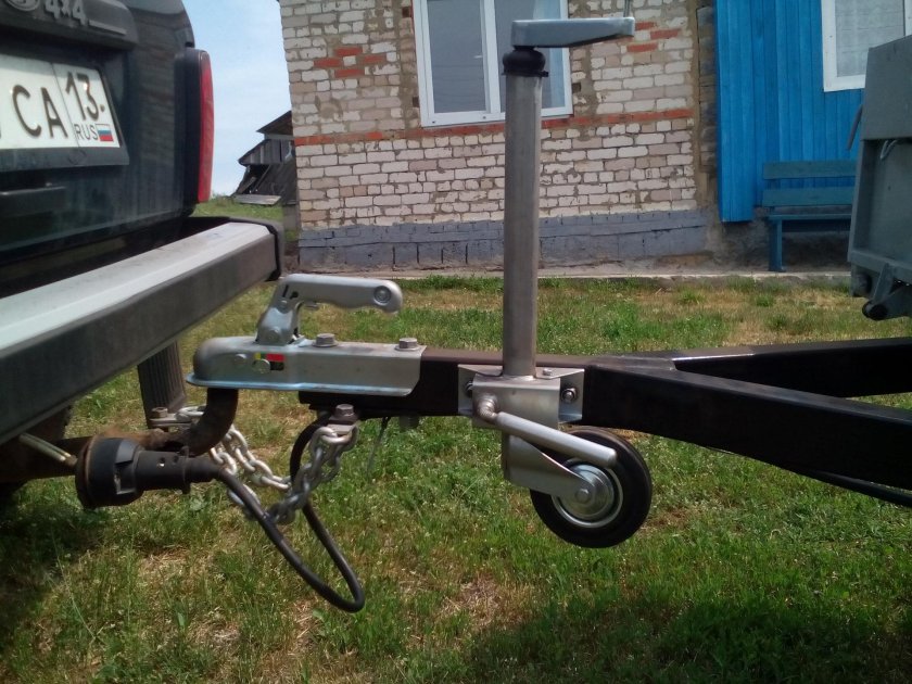 Дышло прицепа МЗСА