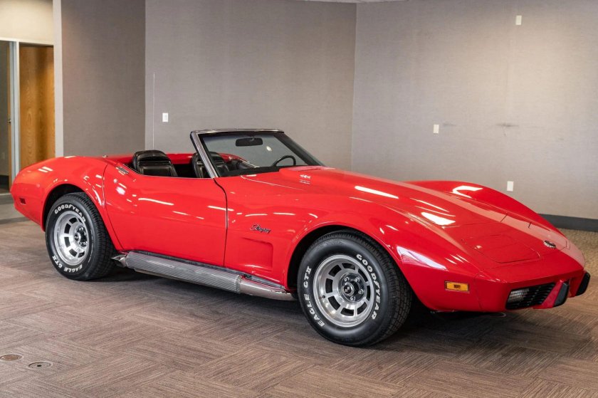 Chevrolet corvette 1973