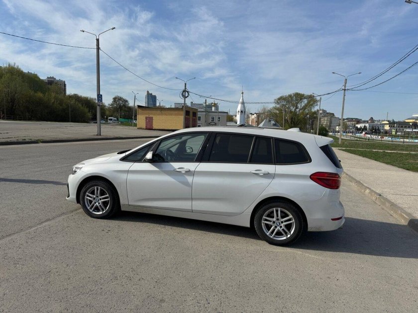 Bmw 2 grand tourer 1.5