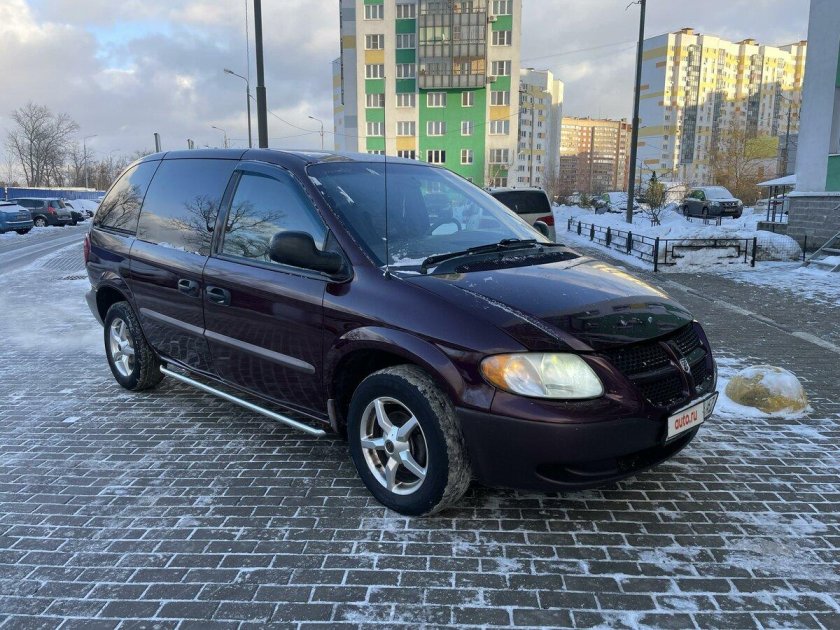 Крайслер вояджер 2002 года