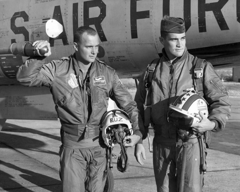 Бомбер пилота ВВС США