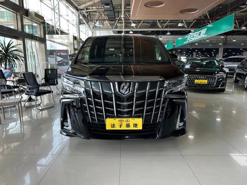 Тойота альфард