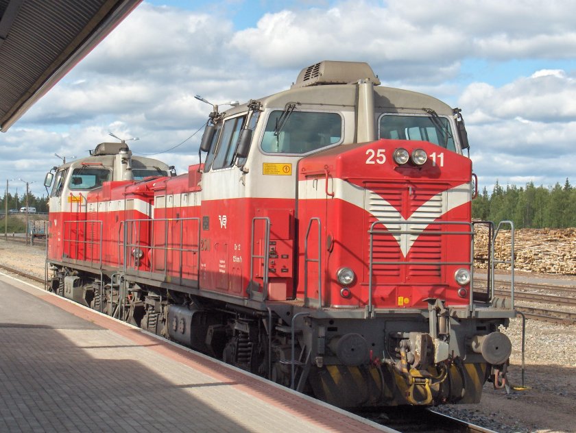 Dv12 тепловоз