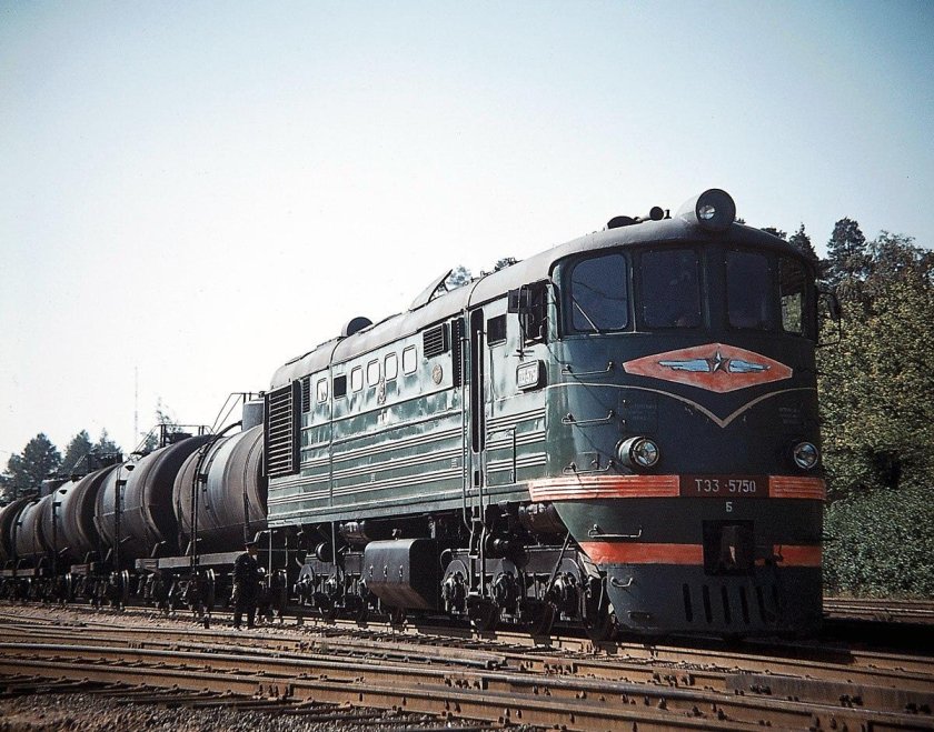 Тепловоз тэ3