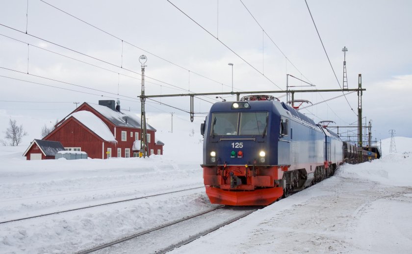 IORE электровоз