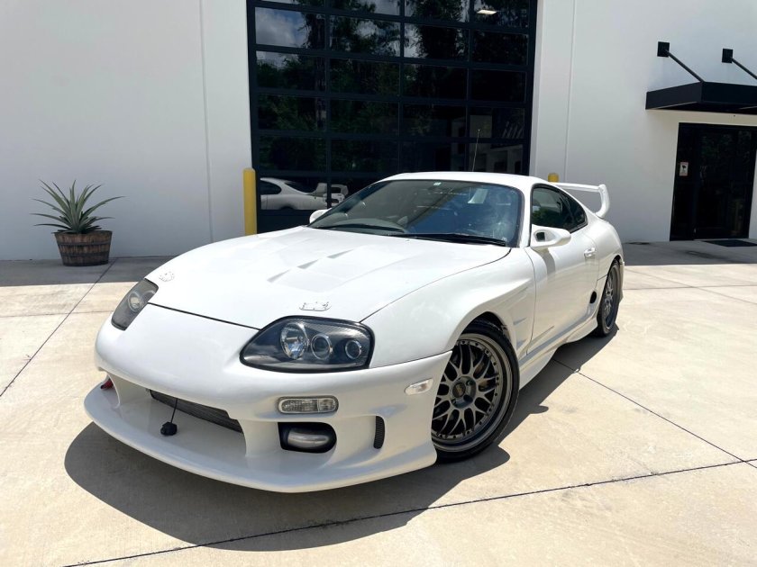 Toyota supra turbo