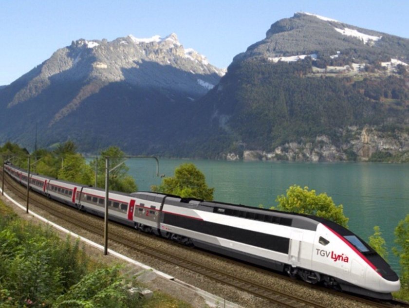 Поезд картинка