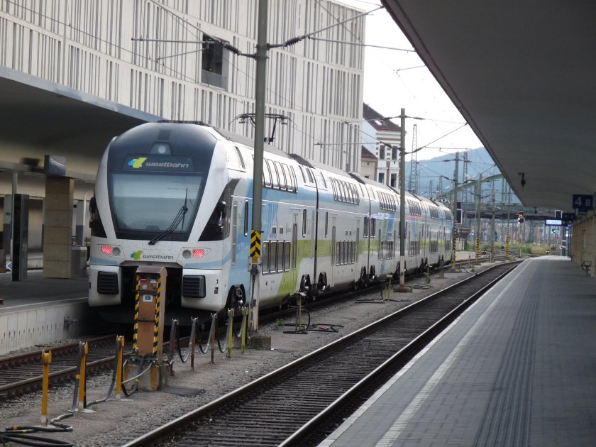 Westbahn поезд
