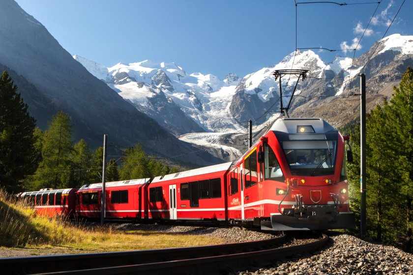 Поезд италия швейцария bernina express