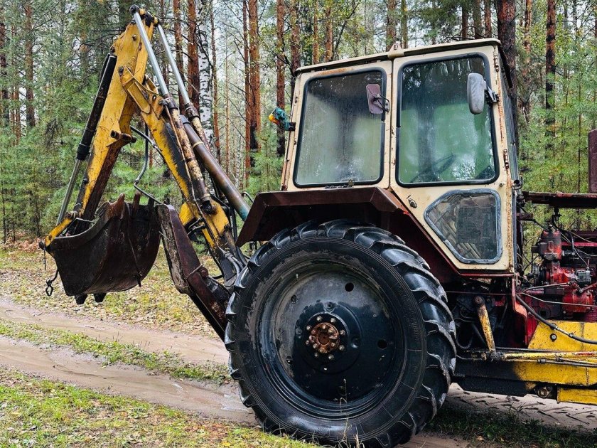 Трактор юмз 6