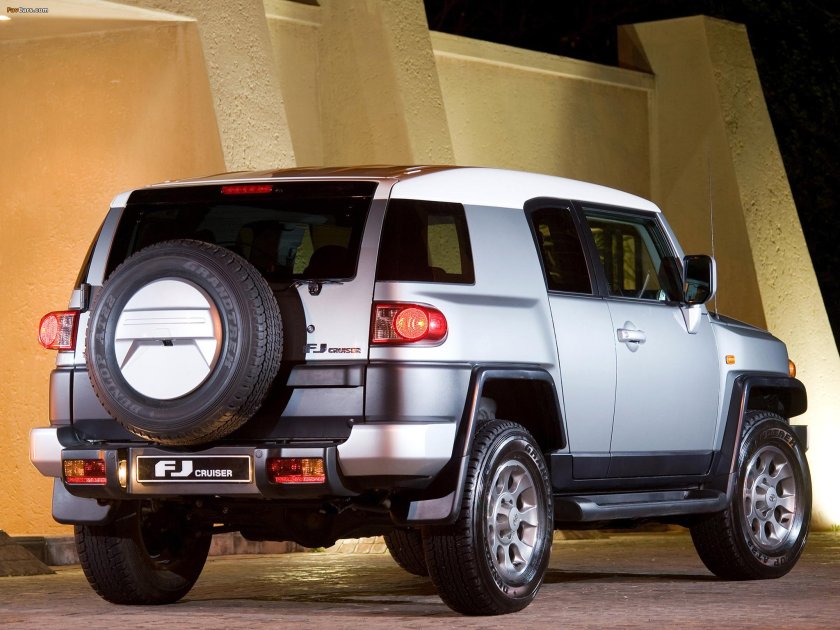 Toyota FJ Cruiser 2010