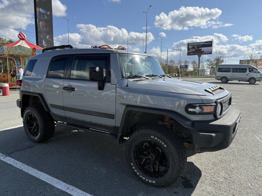 Toyota fj cruiser 2021