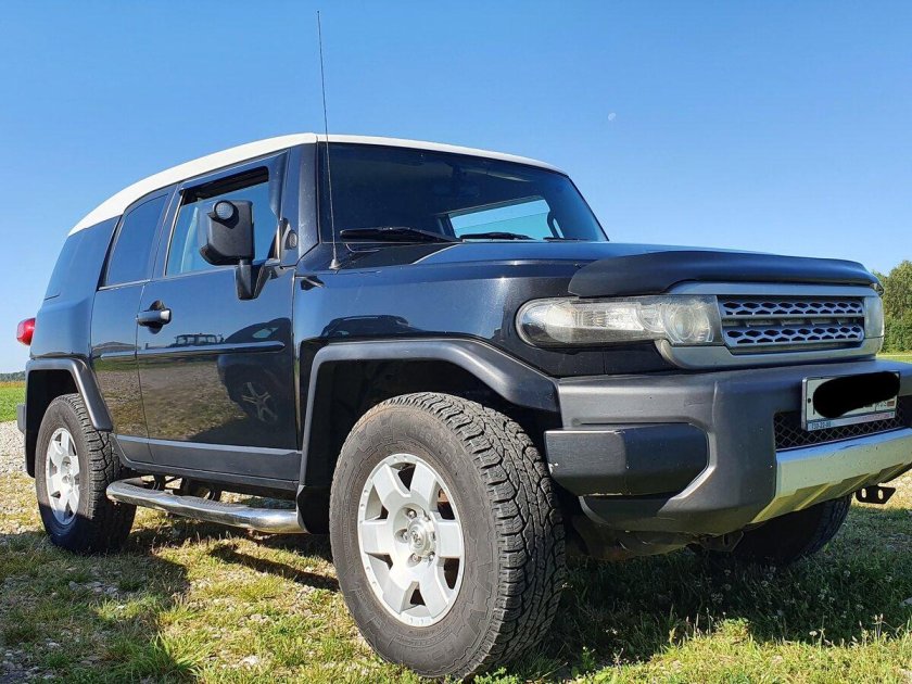 Тойота FJ Cruiser 2006