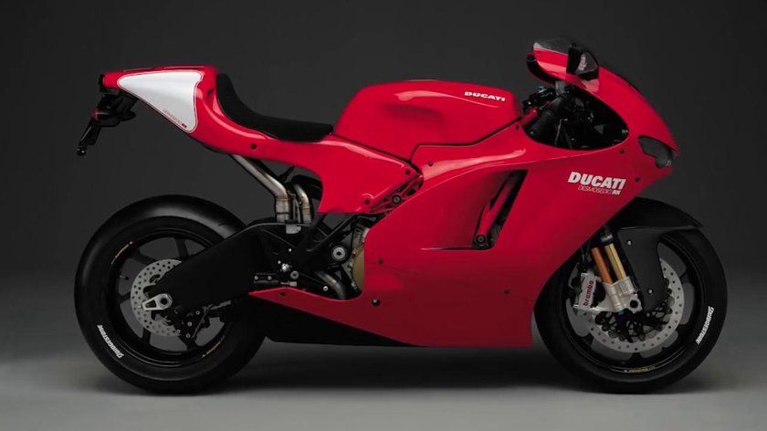 Мотоцикл Ducati Desmosedici RR