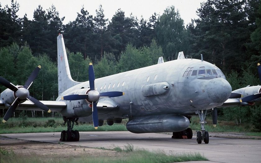 Самолет радиоэлектронной разведки ил-20