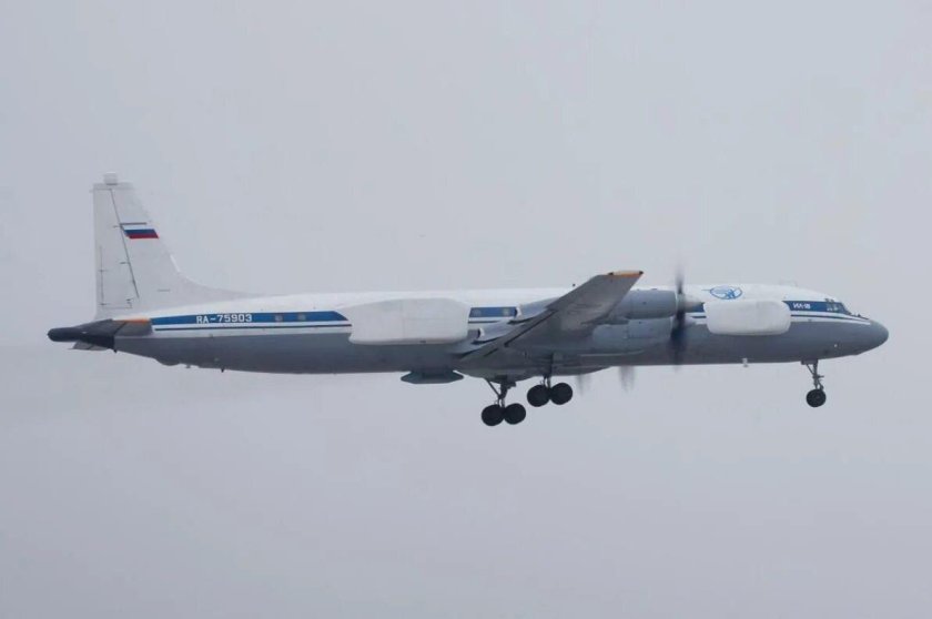 Ил-22 бомбардировщик