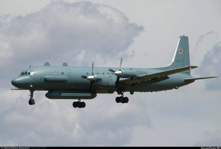 Самолет радиоэлектронной разведки ил-20