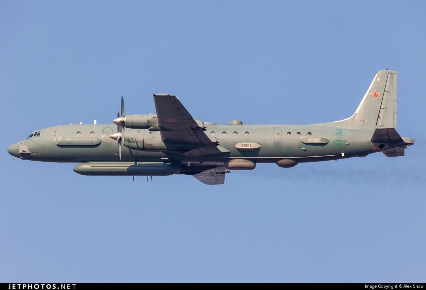 Самолет радиоэлектронной разведки ил-20