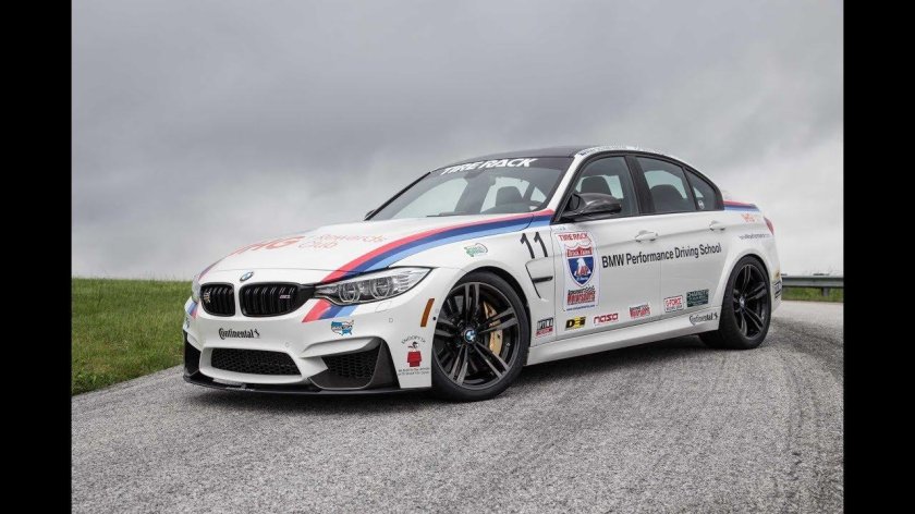 БМВ м3 перфоманс