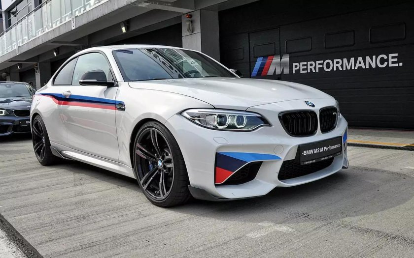BMW m2 m Performance