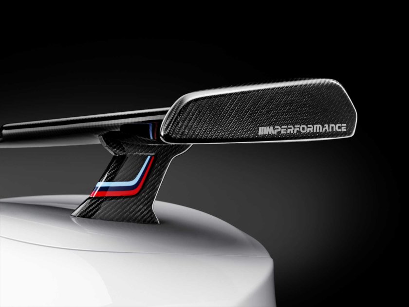 БМВ м4 перфоманс