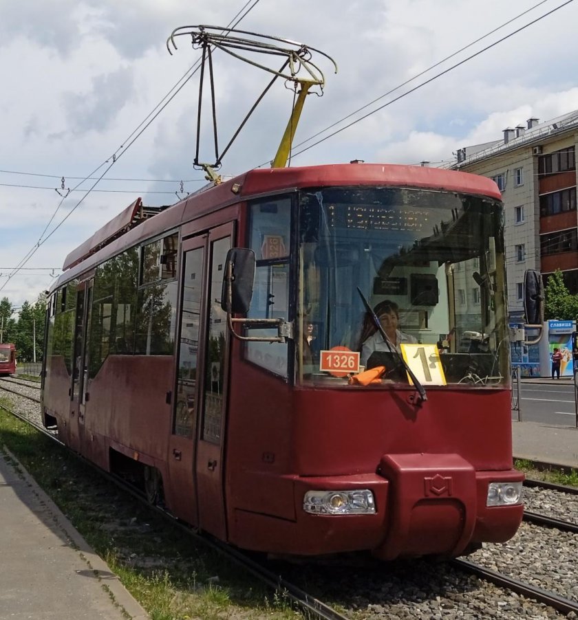 АКСМ-62103 трамвай