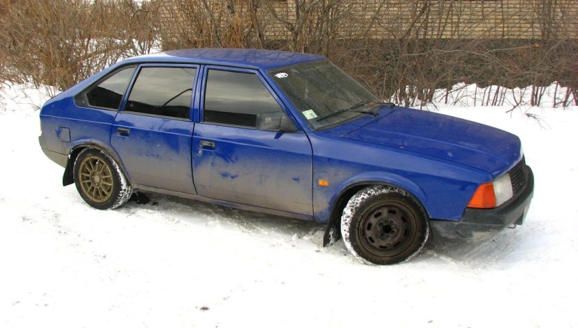 Москвич 2141 синий