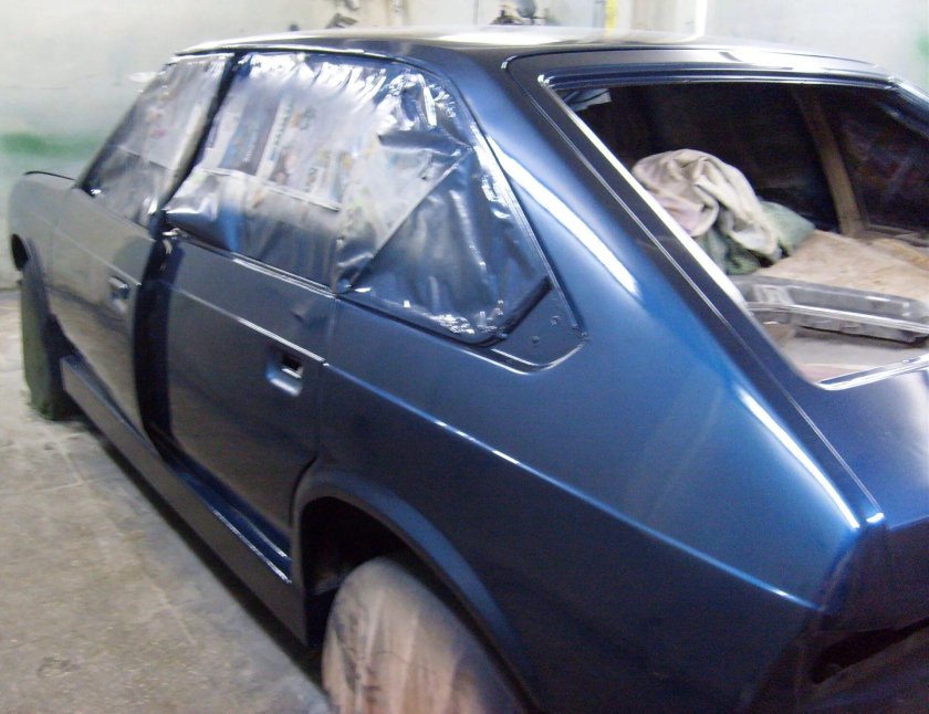 Покраска москвича краской антрацит фото