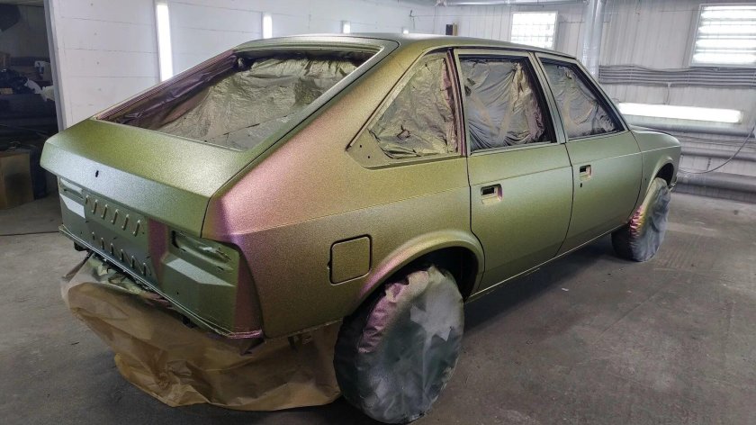 Москвич 2141 хаки