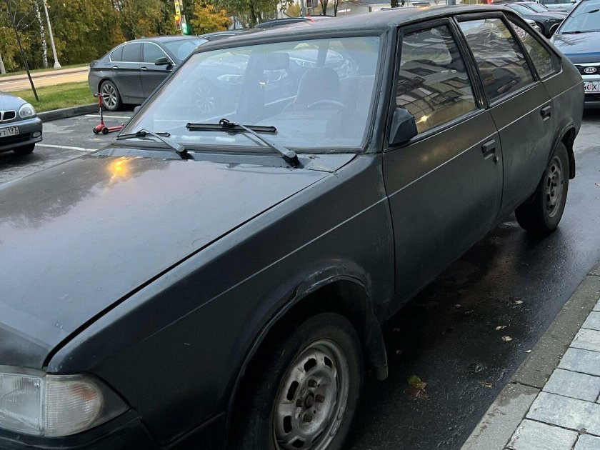 Машина москвич 2141