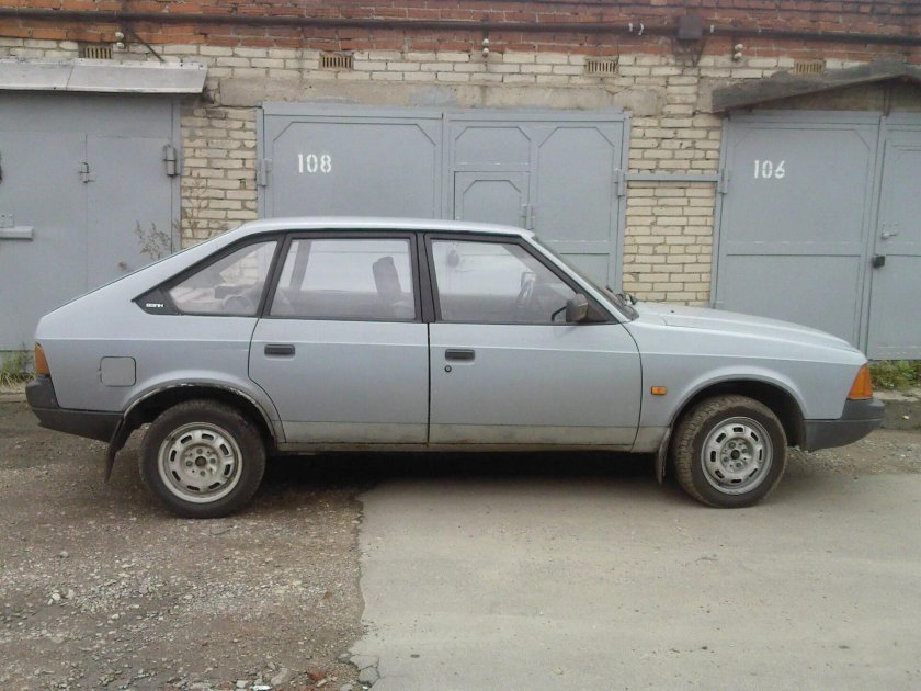 Москвич 2141 серый