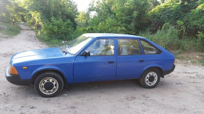 Москвич 2141 голубой