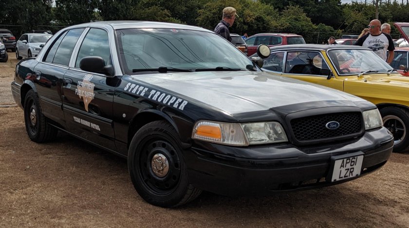 Ford Crown Victoria Police Interceptor