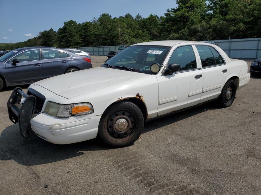 2000 ford crown victoria