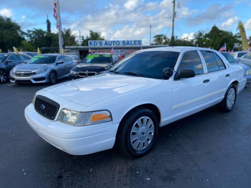 Ford Crown Victoria 2008