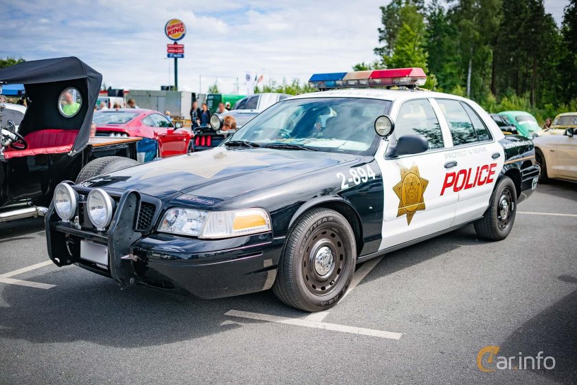 Ford Crown Victoria Police Interceptor