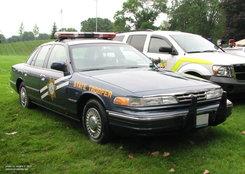 Ford Crown Victoria 1996 Police
