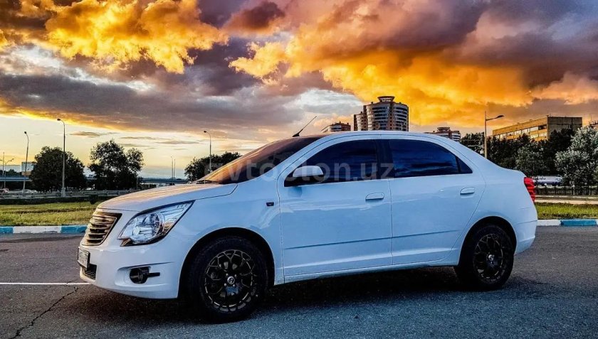 Шевроле кобальт 4