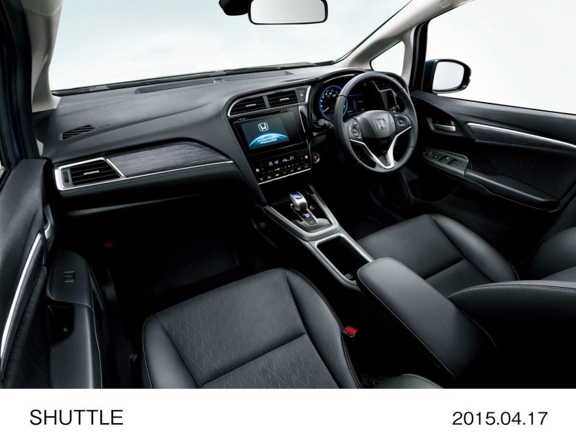 Хонда шаттл гибрид 2015