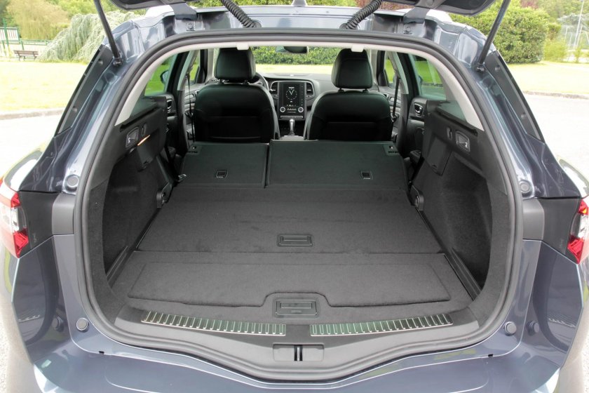 Рено Меган 2 универсал багажник