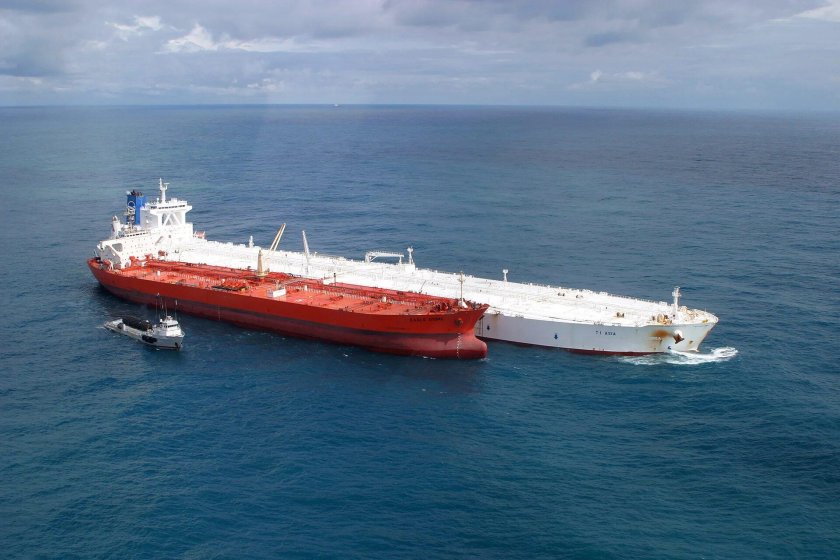 FSO Asia танкер