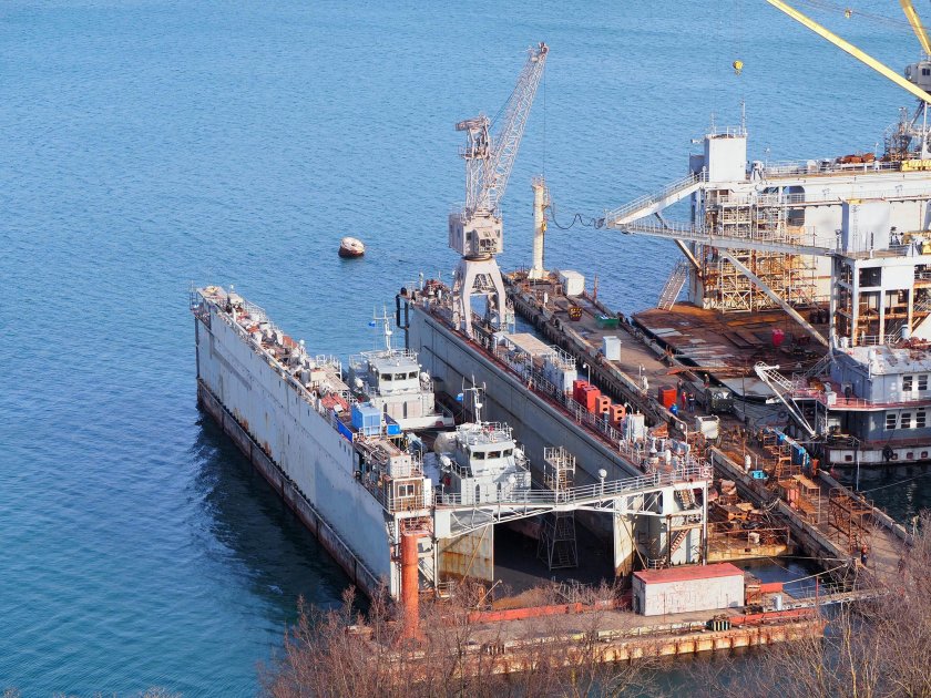 Плавучий док Пд 80