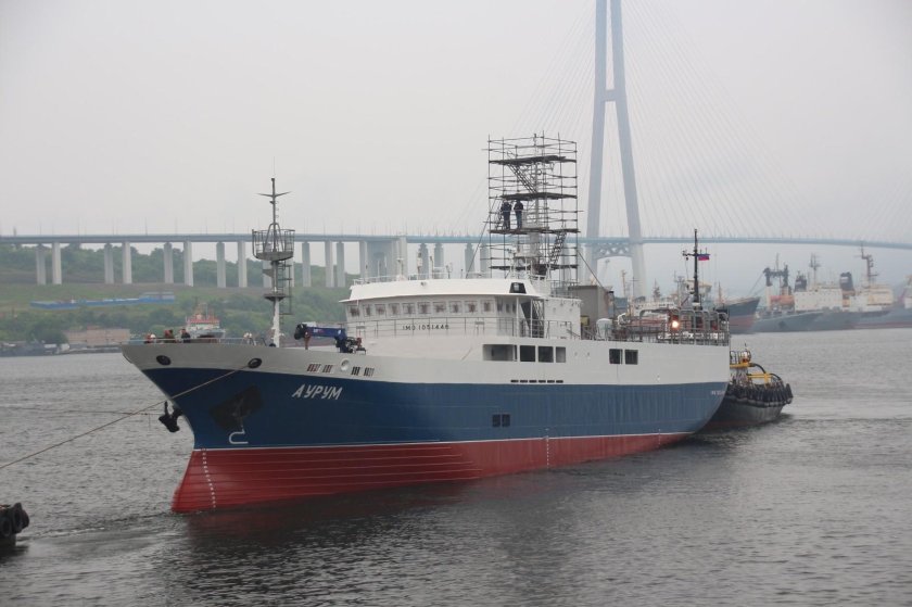 Краболов хабаровск судно