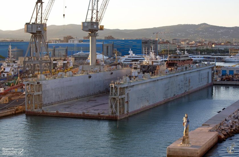 Плавучий док 190 Новороссийск